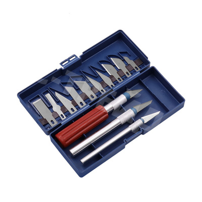 Набор скальпелей (3 рукоятки + 13 лезвий) + пластиковый бокс