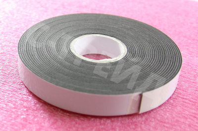 Скотч двусторонний вспененный (1 мм*12 мм*5 м)